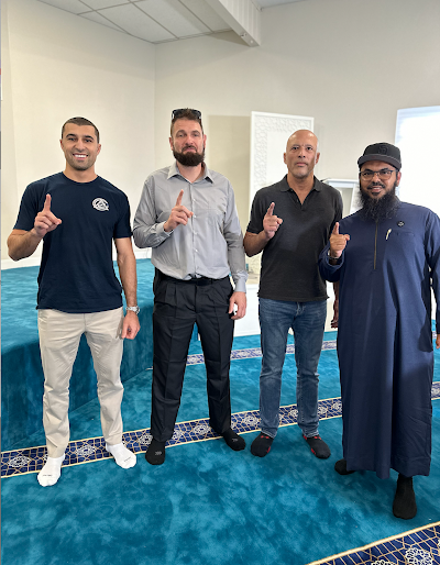 The Deen Center logo
